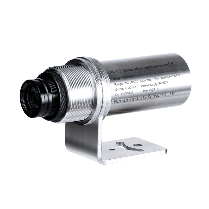 مستشعر حرارة بالأشعة تحت الحمر - مراجعة Industrial Laser Temperature Sensor وسعره